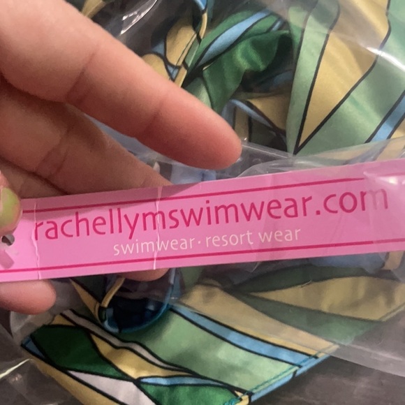 🍀 5/$25🍀 Rachel Lym
Size XS 3/4 sleeve swim Blouse cover up NWT - Picture 8 of 9